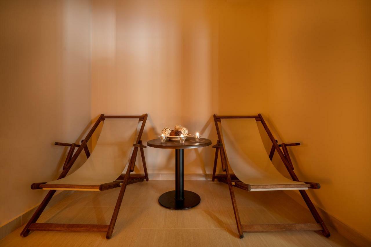 ÚjhartyánDoresz Wellness Panzio住宿加早餐旅馆 外观 照片